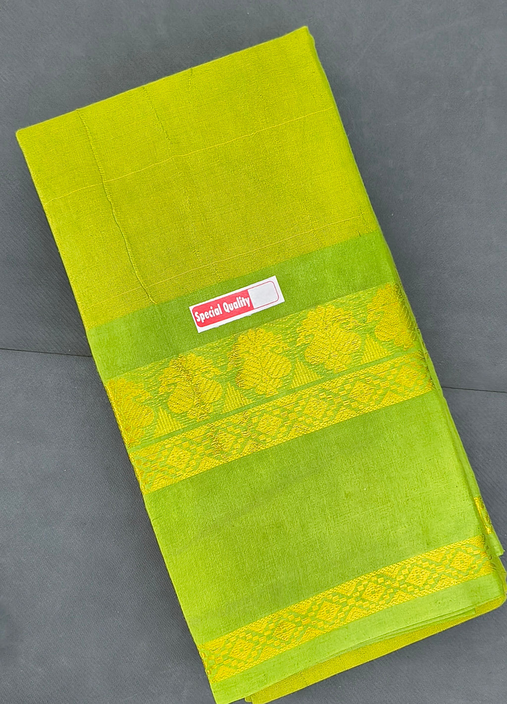 Kamatchi tissu saree (With blouse)