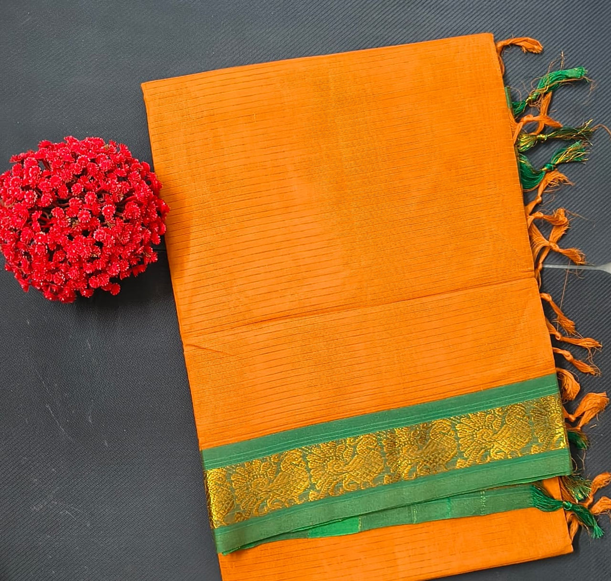 Cotton Sarees – Solid Color Saree with Zari Border