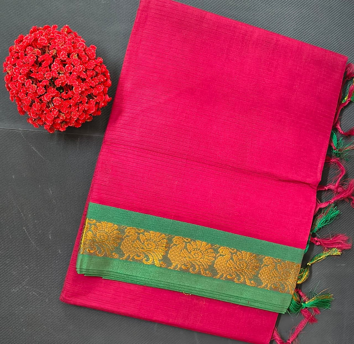 Cotton Sarees – Solid Color Saree with Zari Border